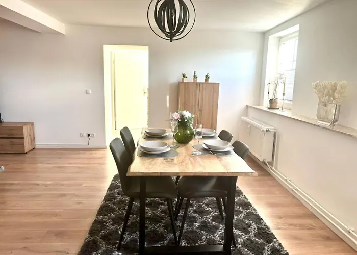 2-zimmer In Magdeburg, Neu & Gemuetlich *