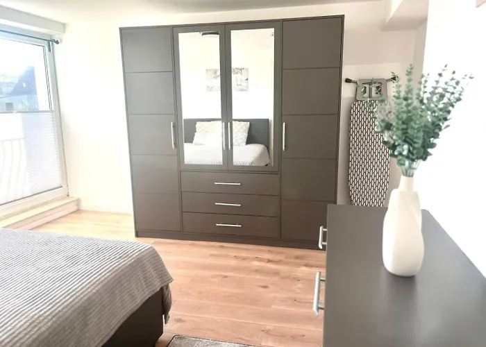 2-zimmer In Magdeburg, Neu & Gemuetlich *
